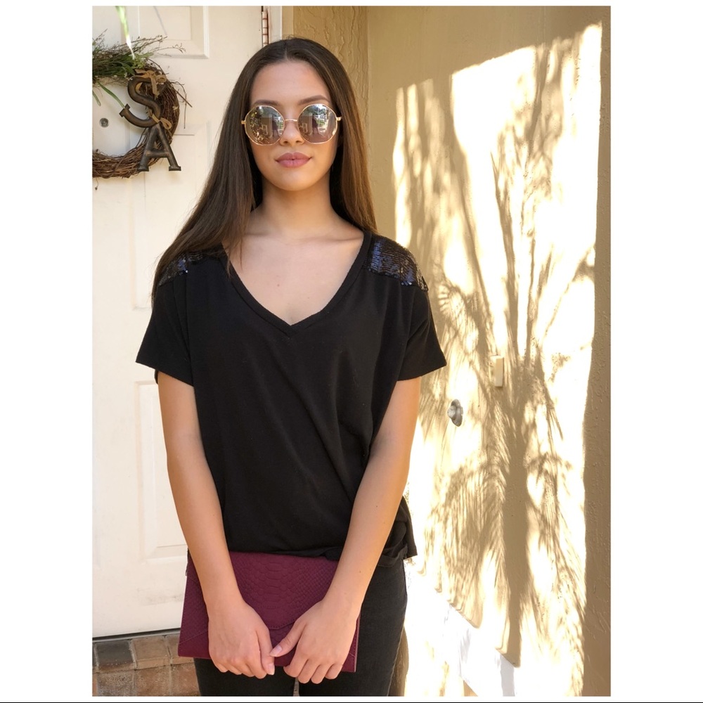 Hi low black top
